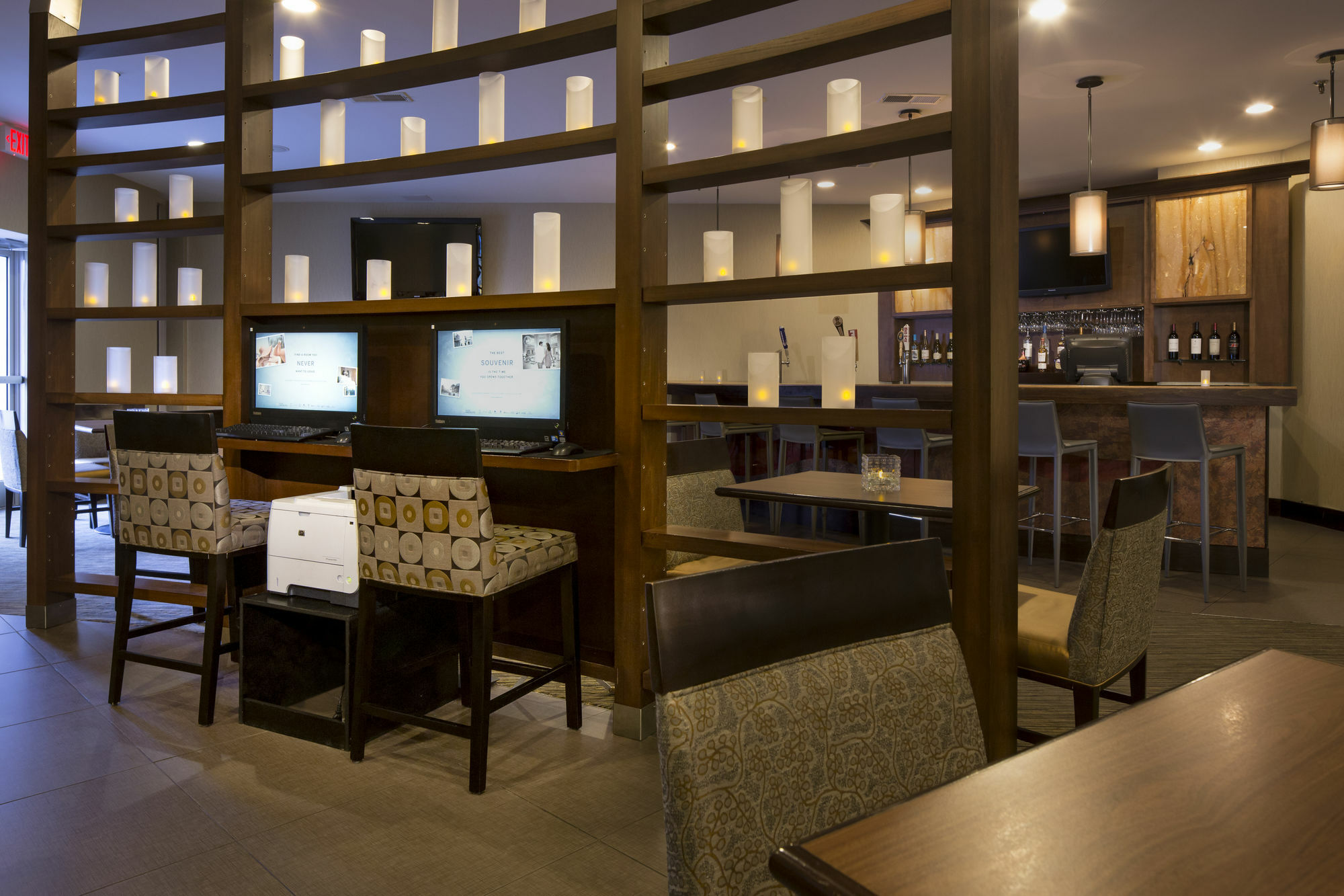 Doubletree By Hilton Hotel Raleigh - Brownstone - University Екстериор снимка